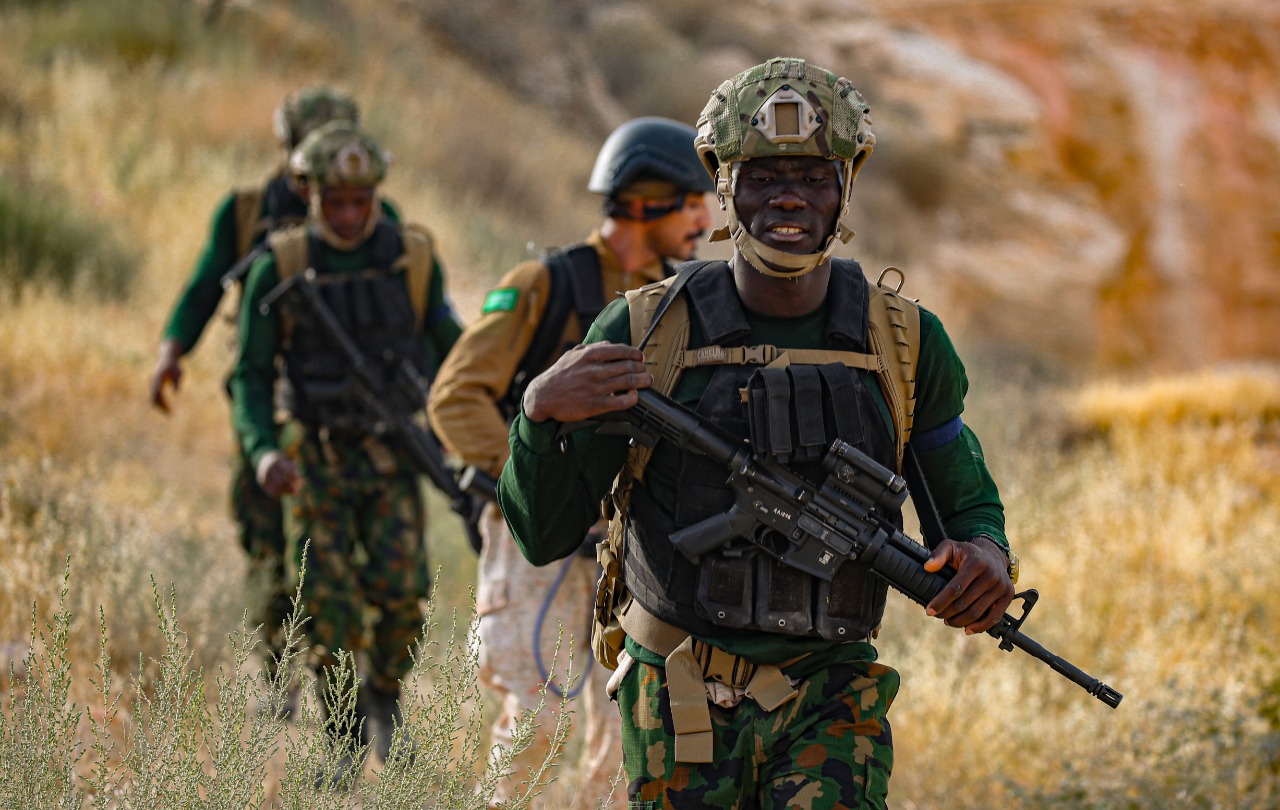 Madar Al-Saa Images