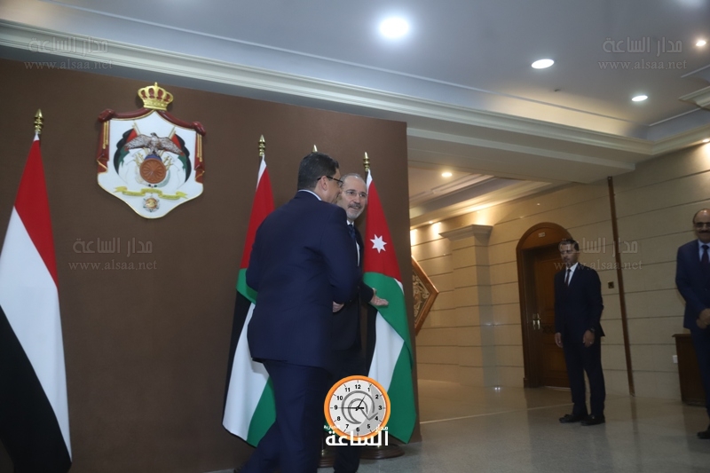 Madar Al-Saa Images