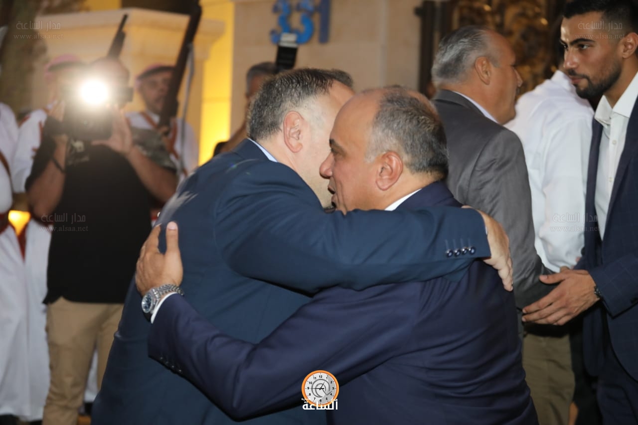 Madar Al-Saa Images