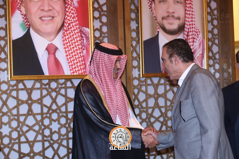 Madar Al-Saa Images