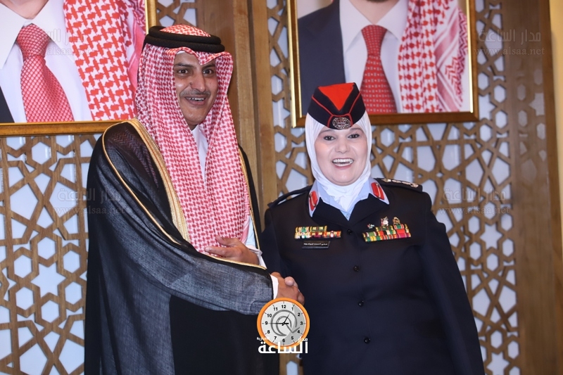 Madar Al-Saa Images