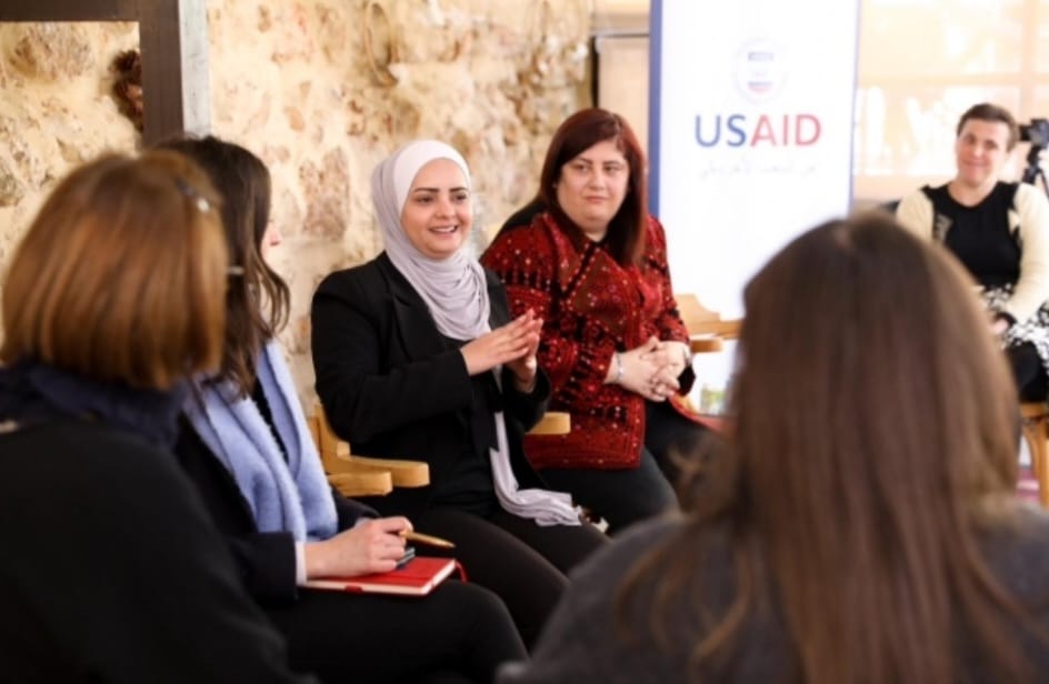 Madar Al-Saa Images 0.9834298866198501