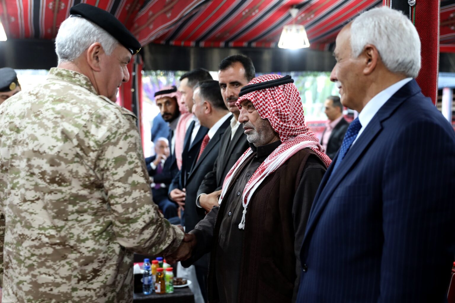 Madar Al-Saa Images 0.6761689650943723