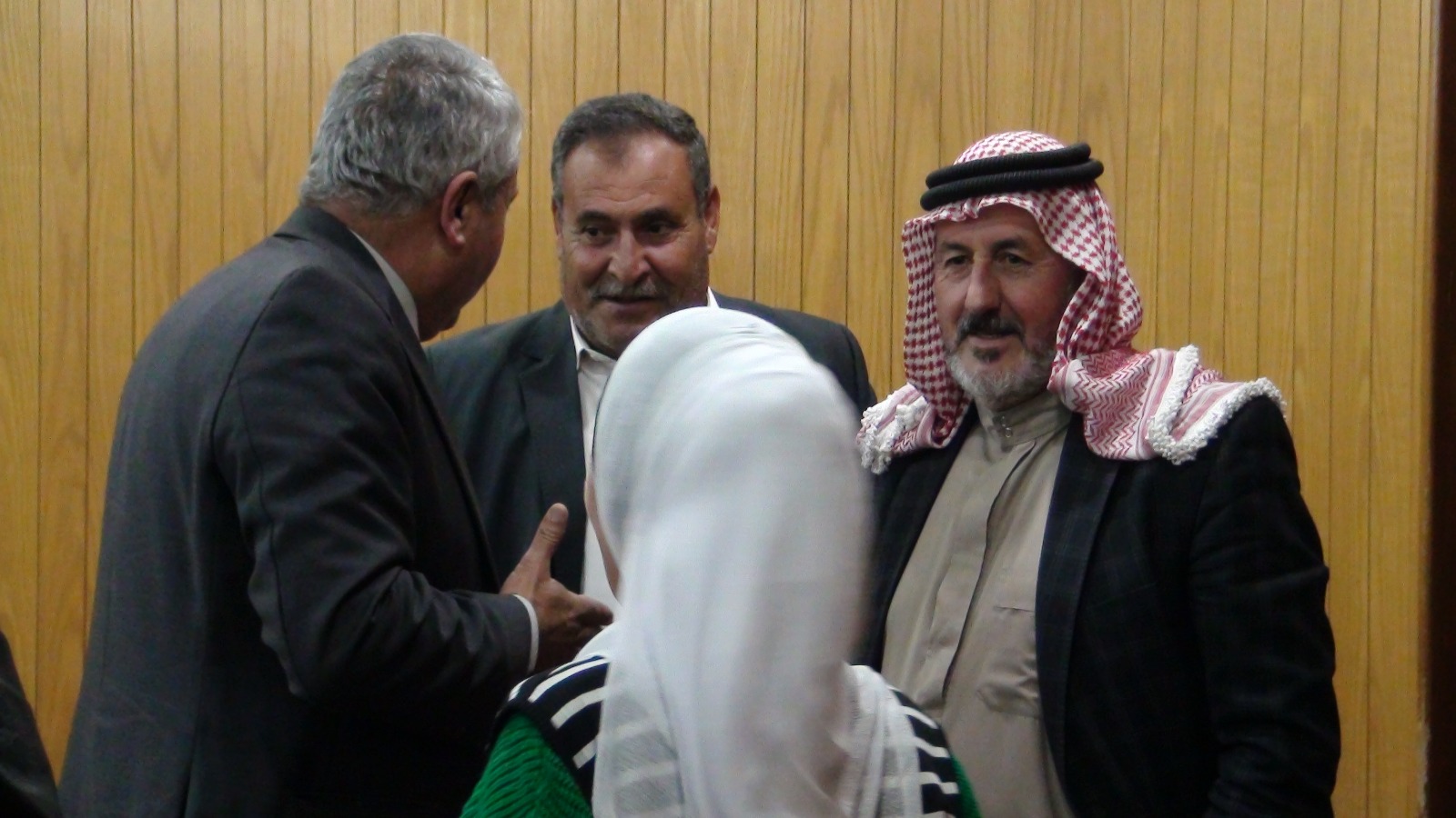 Madar Al-Saa Images 0.7399119660736662