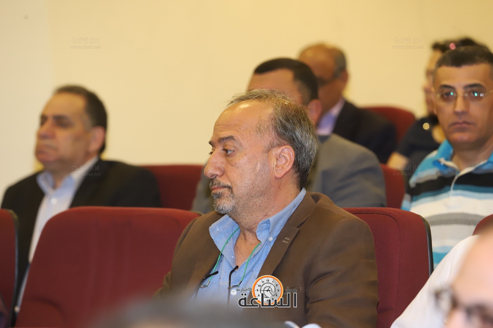 Madar Al-Saa Images 0.3533522270024867