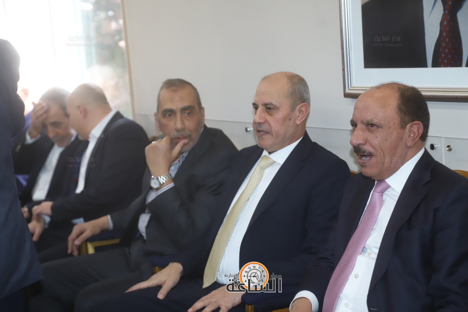 Madar Al-Saa Images 0.7309581697368683