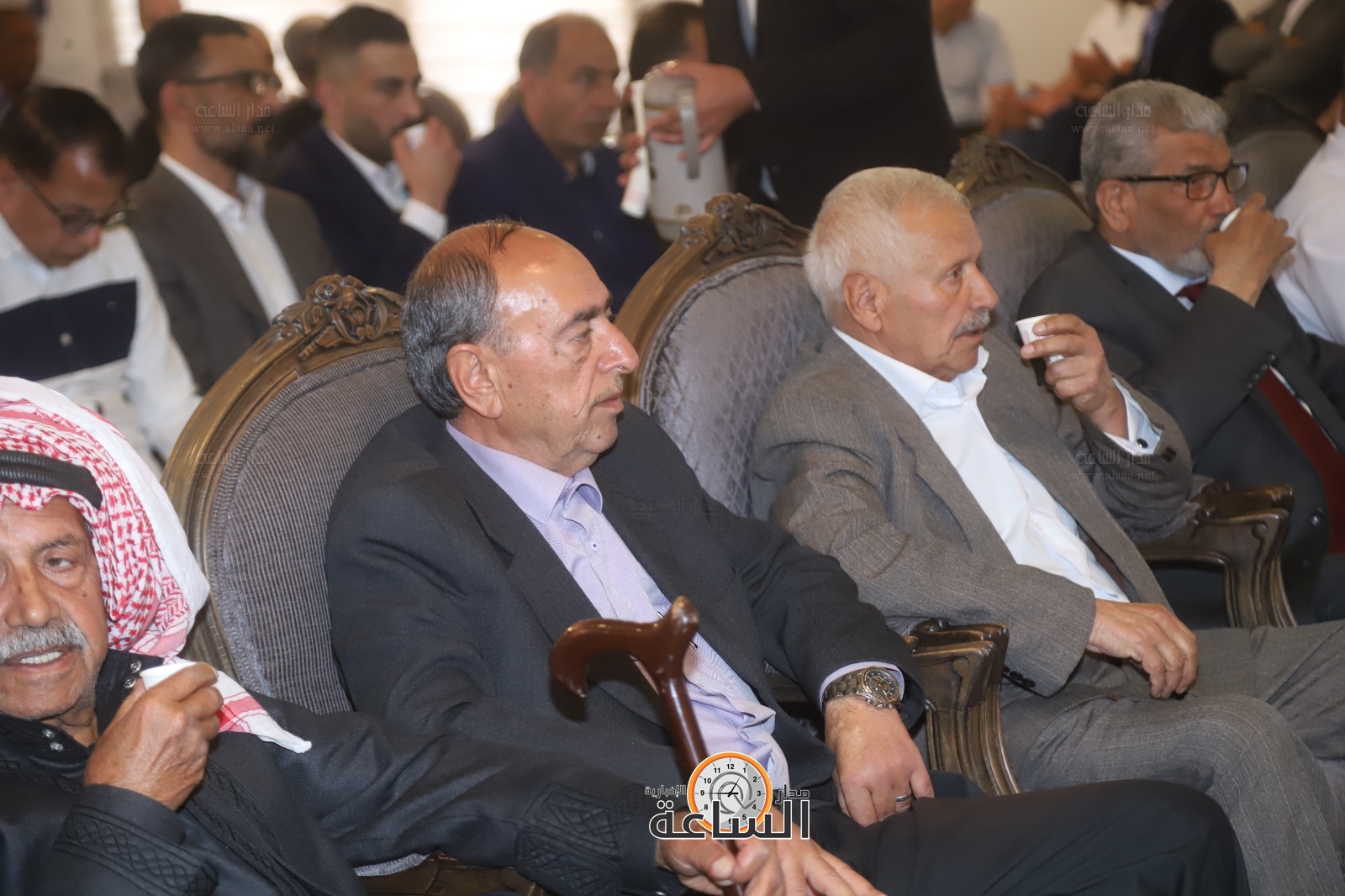 Madar Al-Saa Images 0.5994737856755102