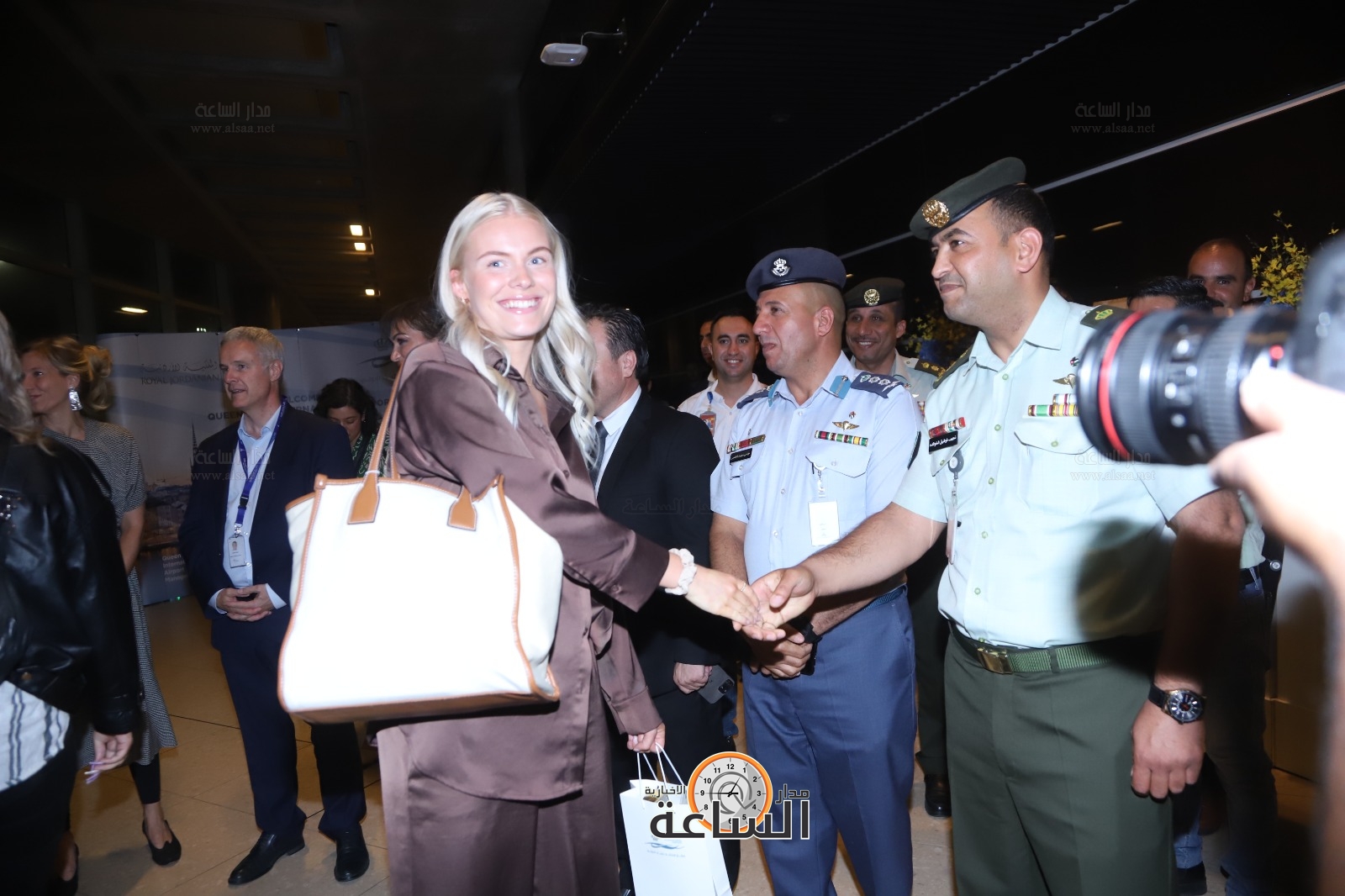 Madar Al-Saa Images 0.8105310707083639