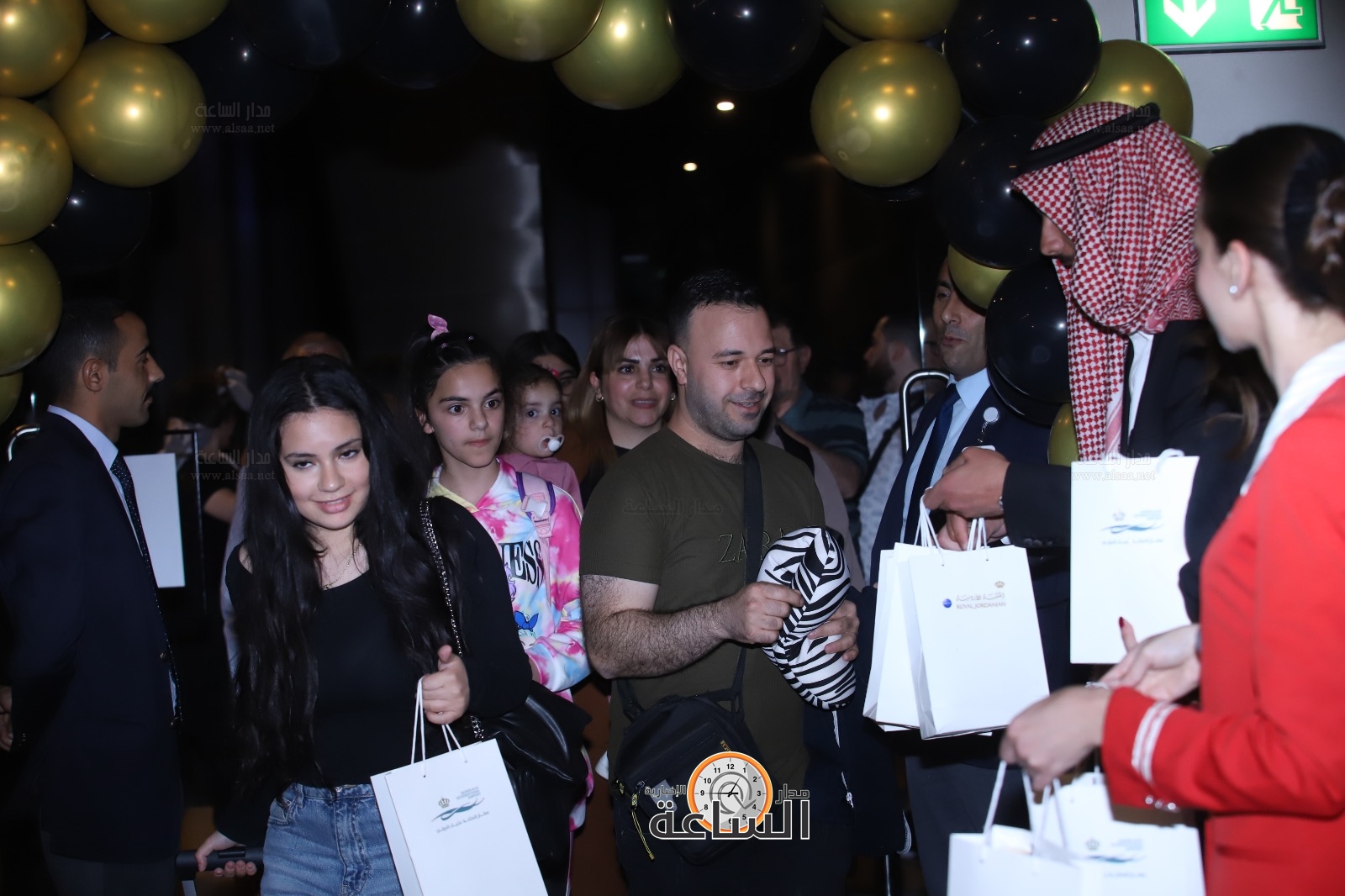 Madar Al-Saa Images 0.3503603690805679