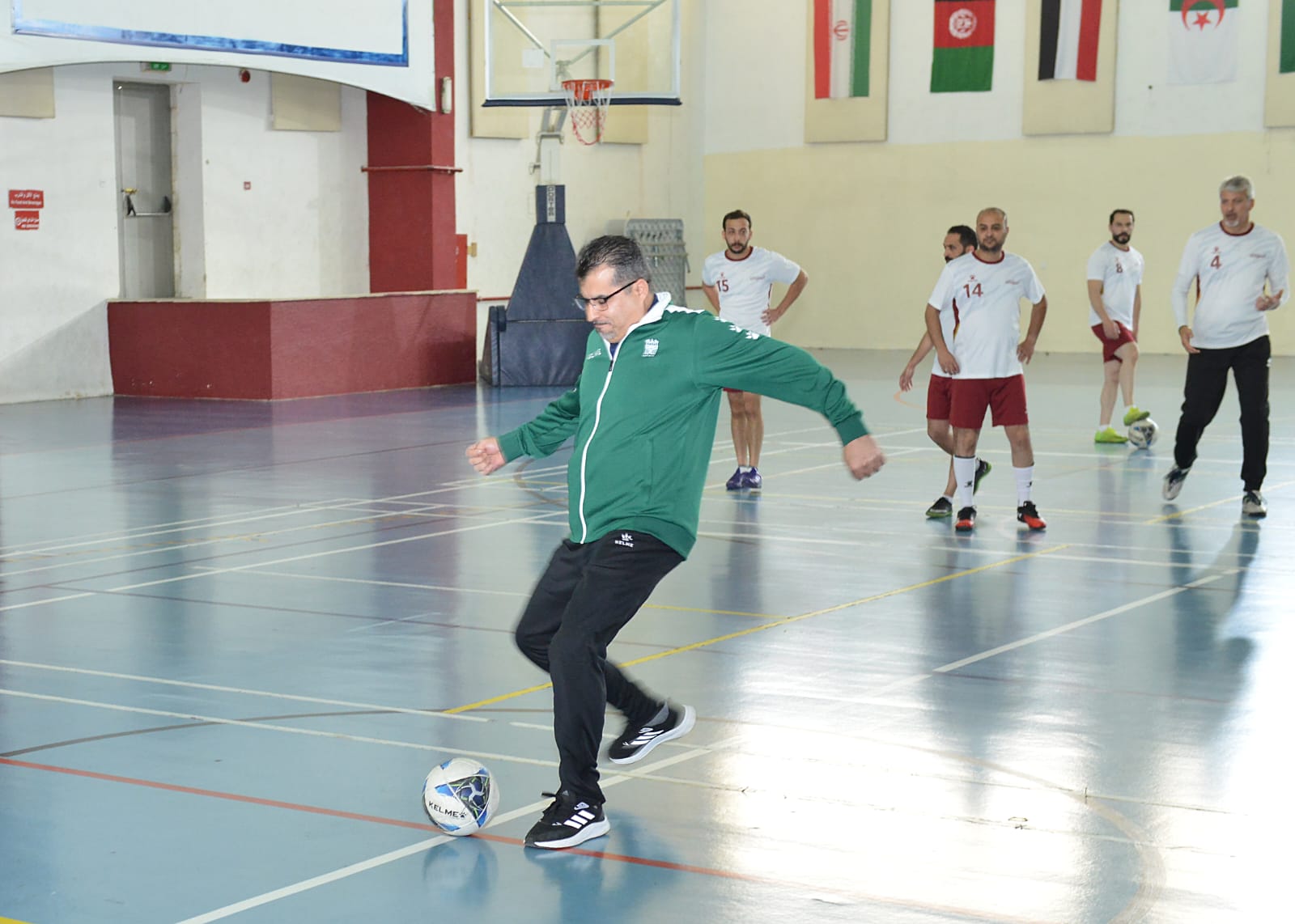 Madar Al-Saa Images 0.8021167102150375