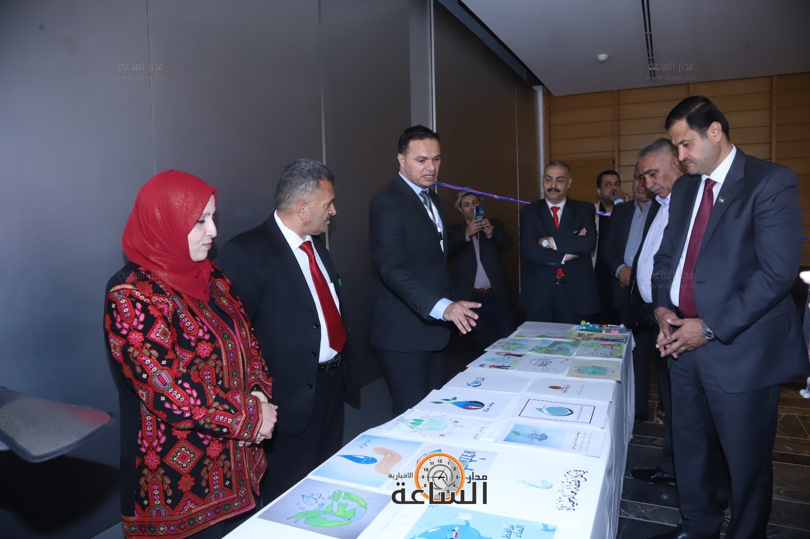 Madar Al-Saa Images 0.4299003416183551