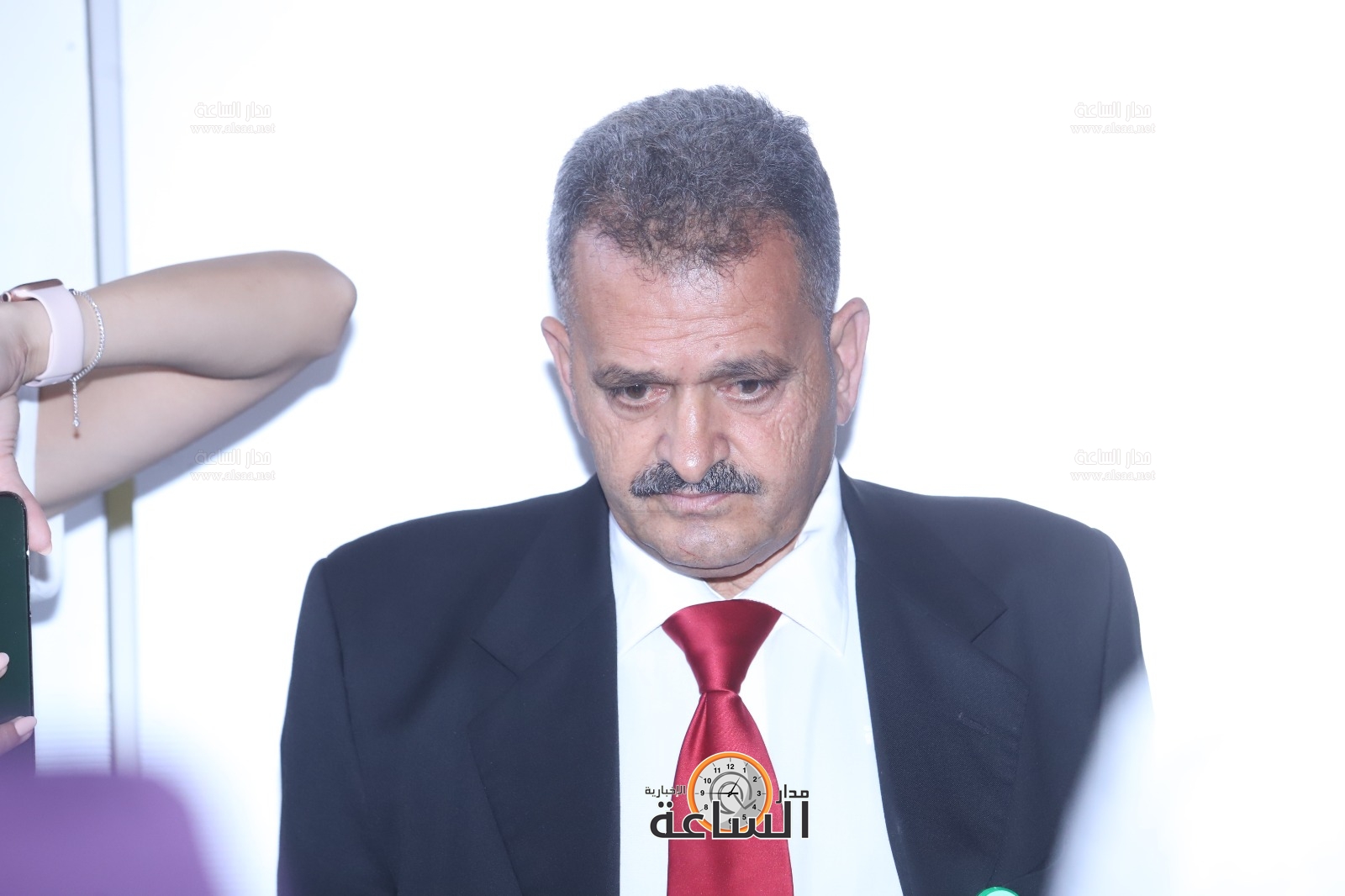 Madar Al-Saa Images 0.4131085482983081