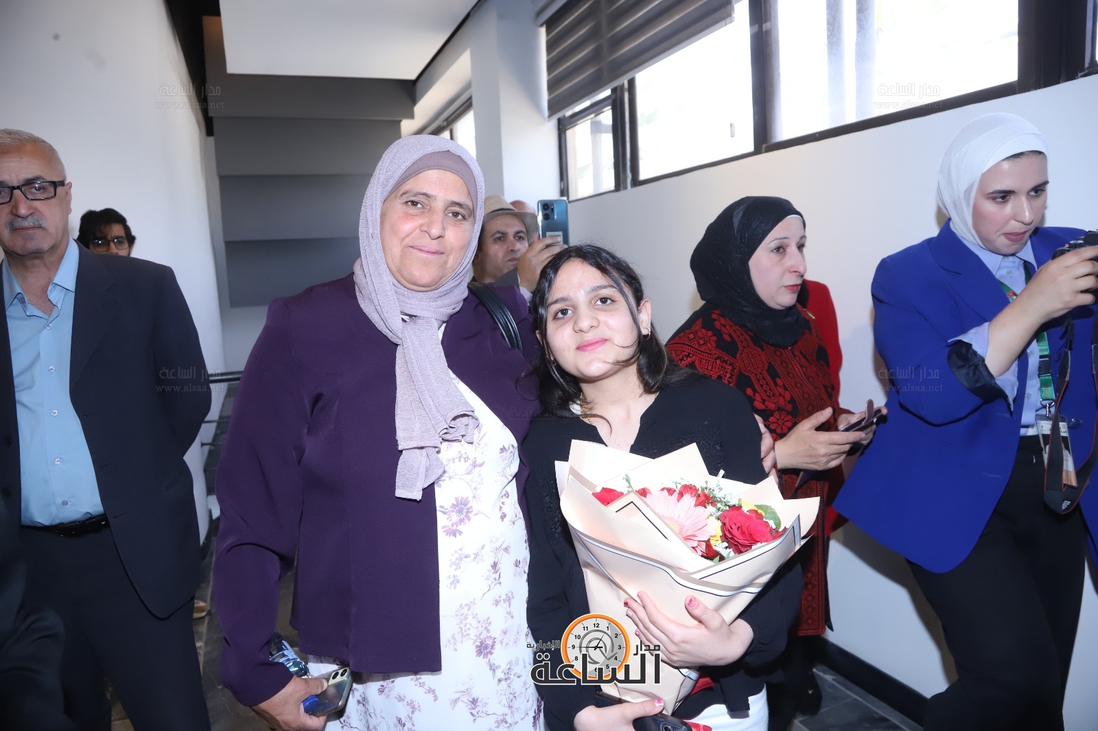 Madar Al-Saa Images 0.5665363358213851