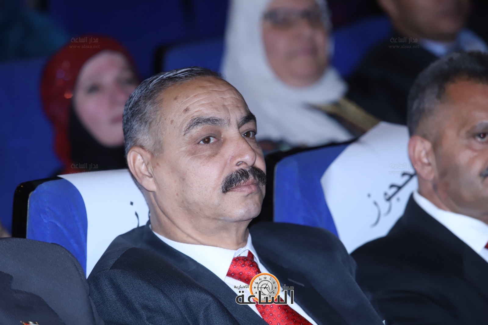 Madar Al-Saa Images 0.7899708363512505