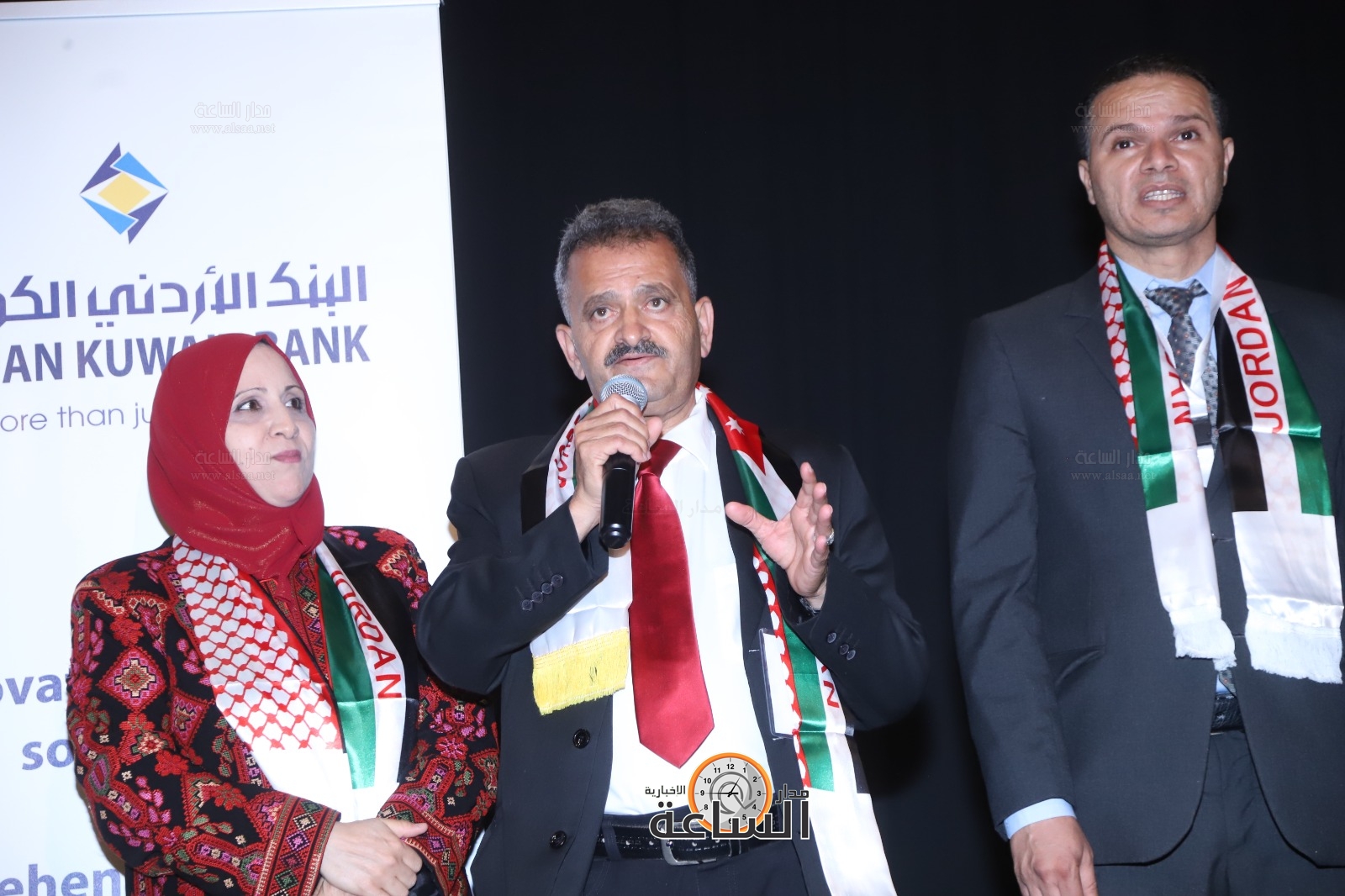 Madar Al-Saa Images 0.38312993691301855