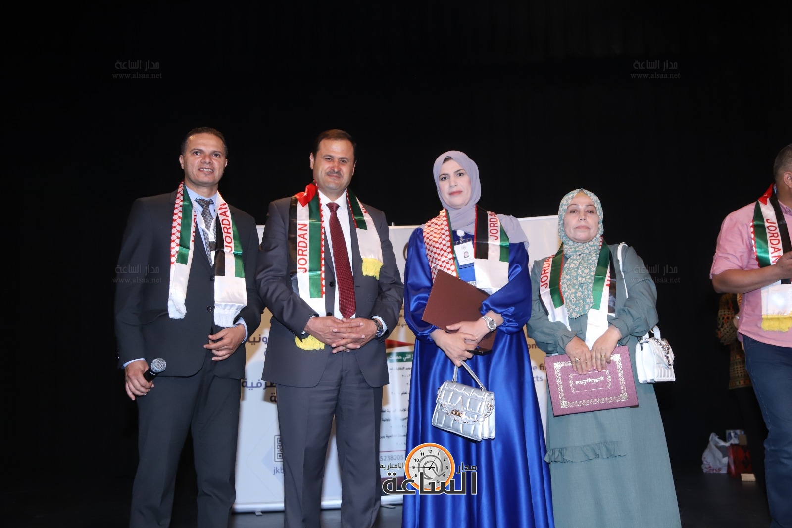 Madar Al-Saa Images 0.8371008452477853