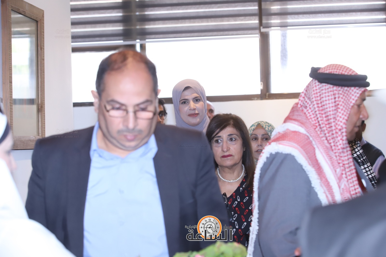 Madar Al-Saa Images 0.35522451832783