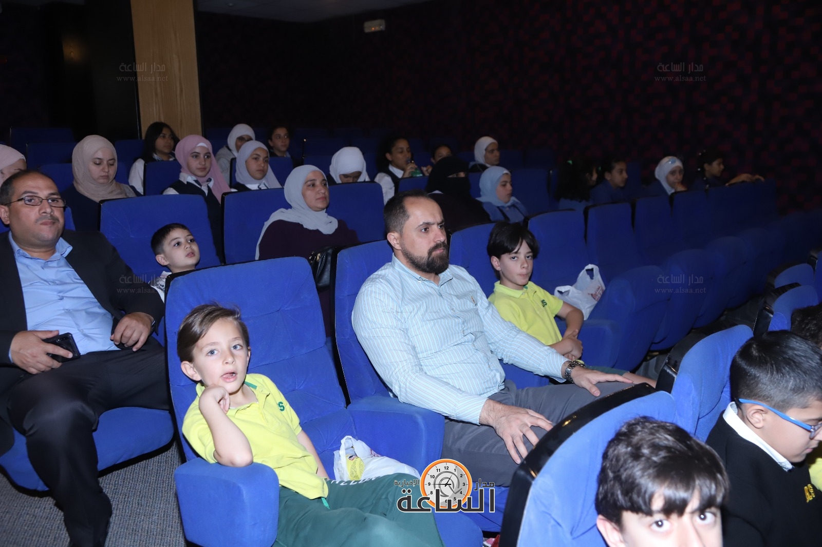 Madar Al-Saa Images 0.8112133190282185