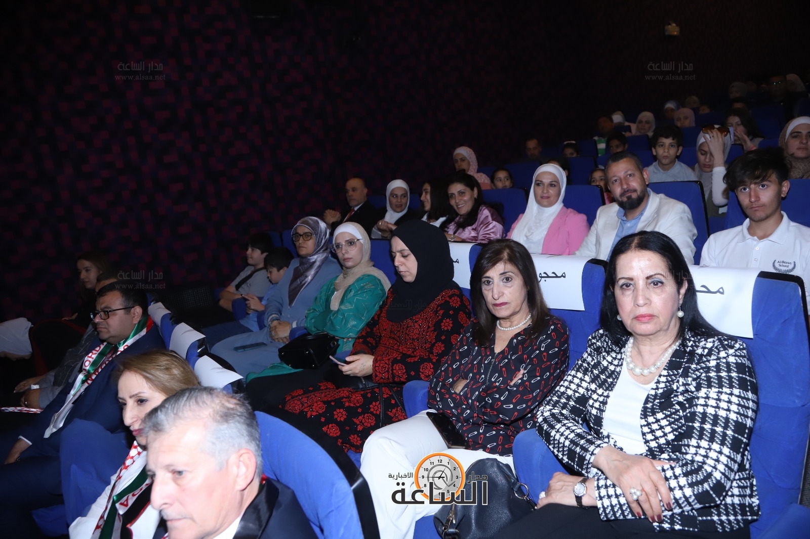 Madar Al-Saa Images 0.8371515102302827