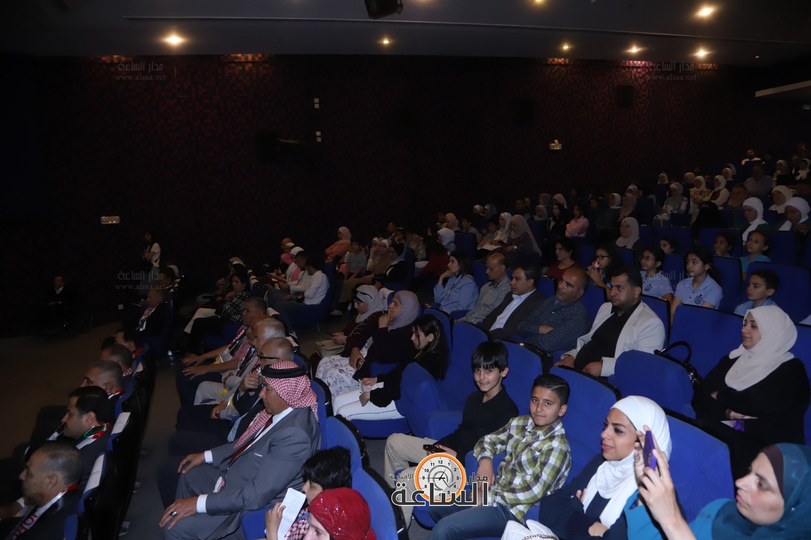 Madar Al-Saa Images 0.4051820433193589