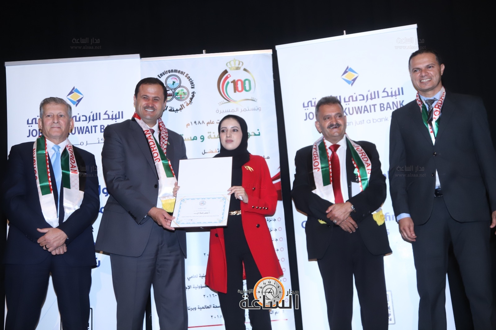 Madar Al-Saa Images 0.3616026149591527