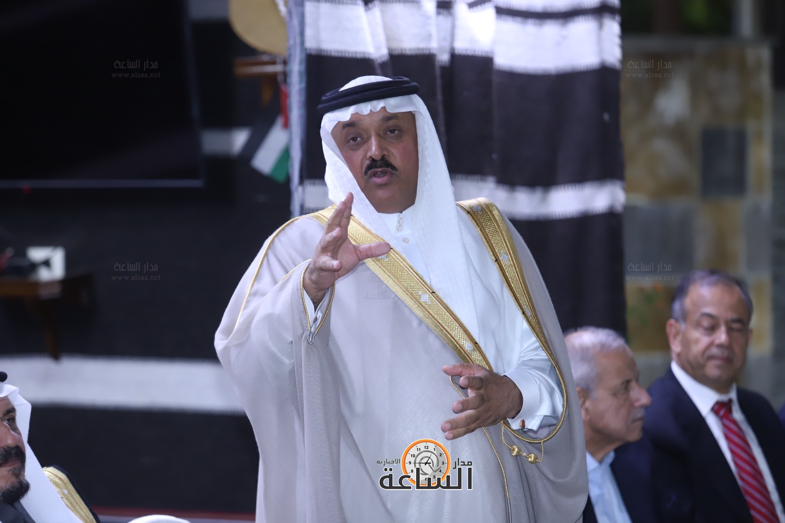 Madar Al-Saa Images 0.9775146188992214