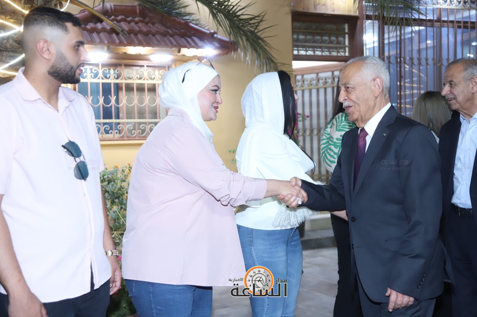 Madar Al-Saa Images 0.2260608216650517