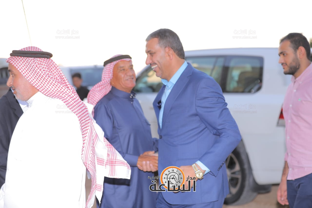 Madar Al-Saa Images 0.4598511629289068