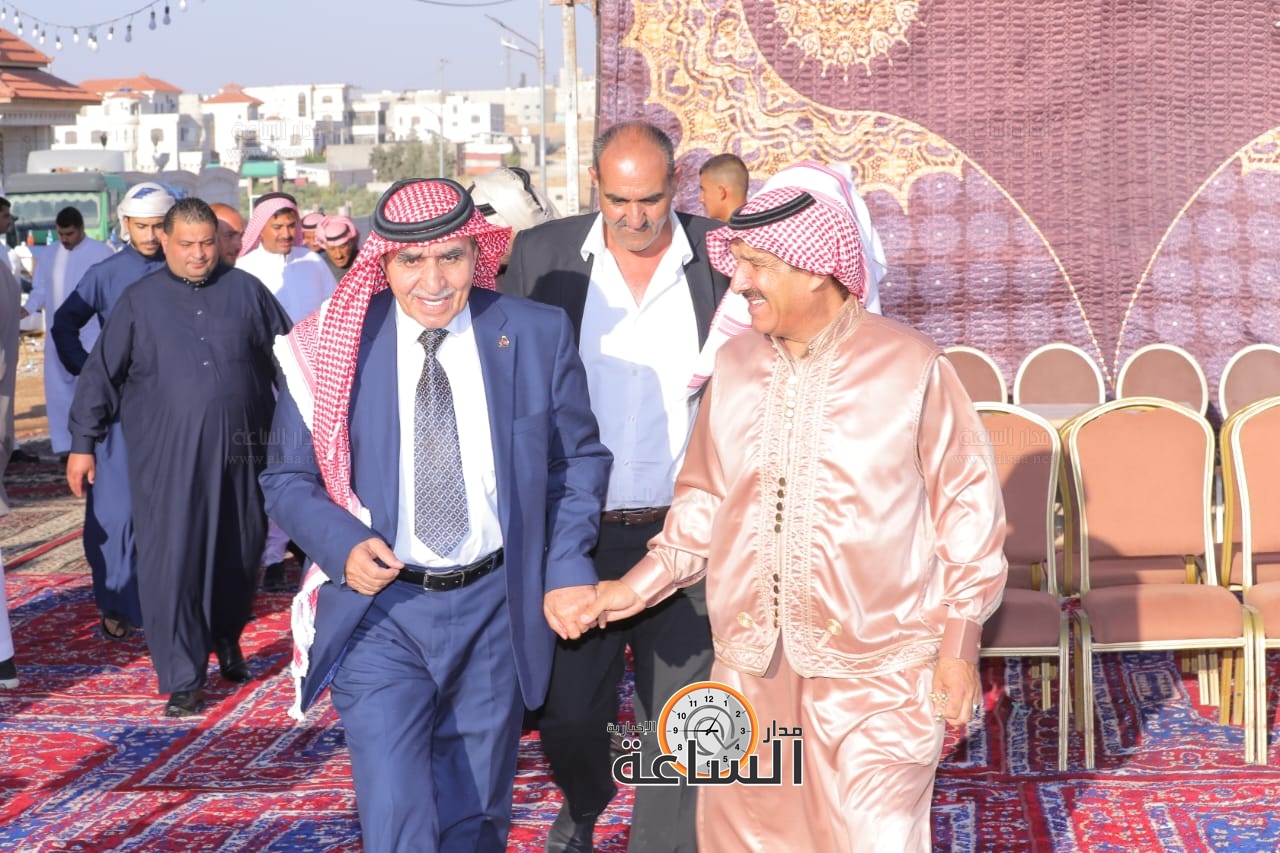 Madar Al-Saa Images 0.445595471654465