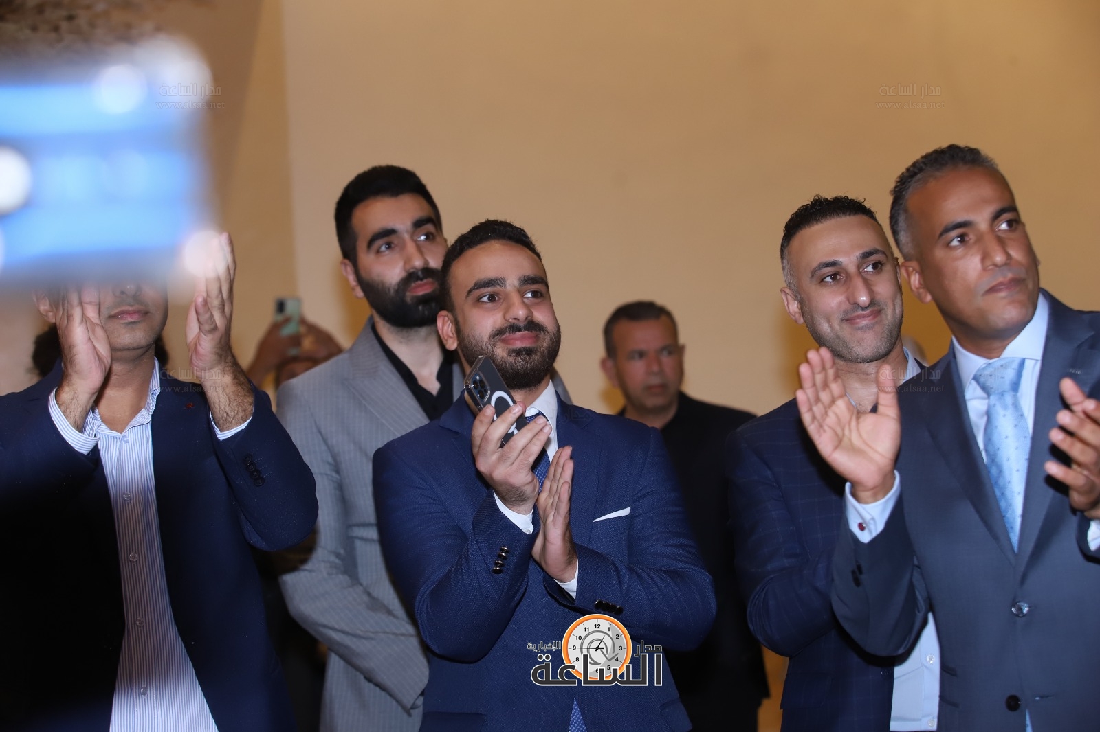 Madar Al-Saa Images 0.7534224348805036