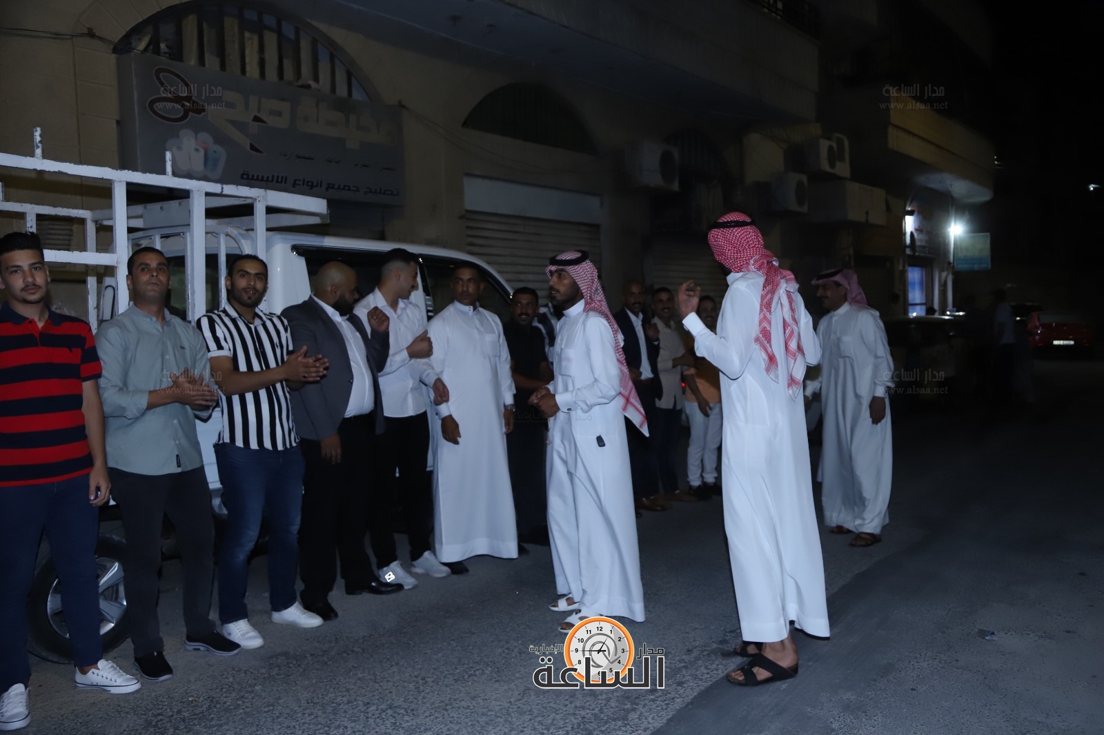 Madar Al-Saa Images 0.48636105956001097