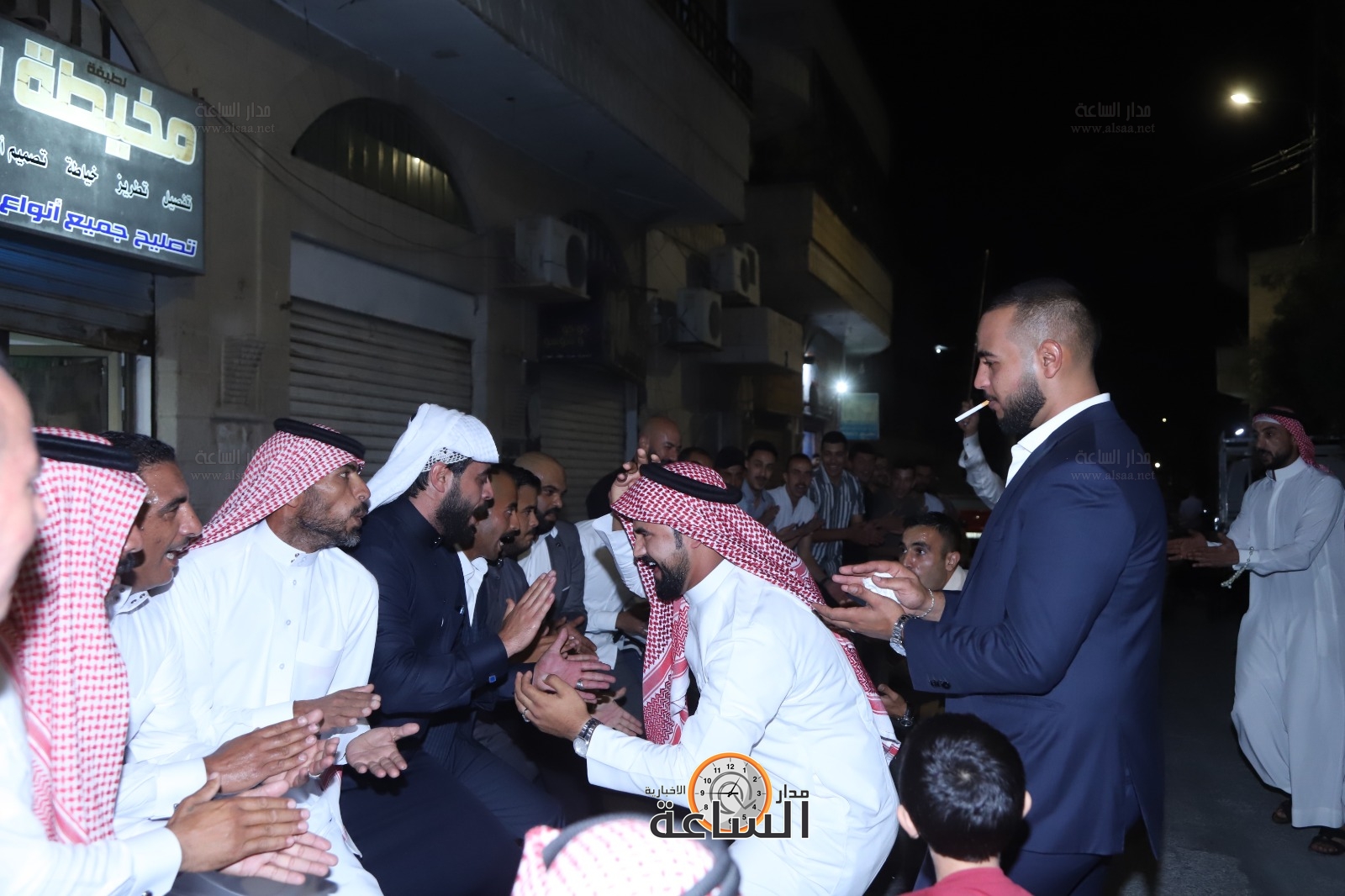 Madar Al-Saa Images 0.3754127288637199