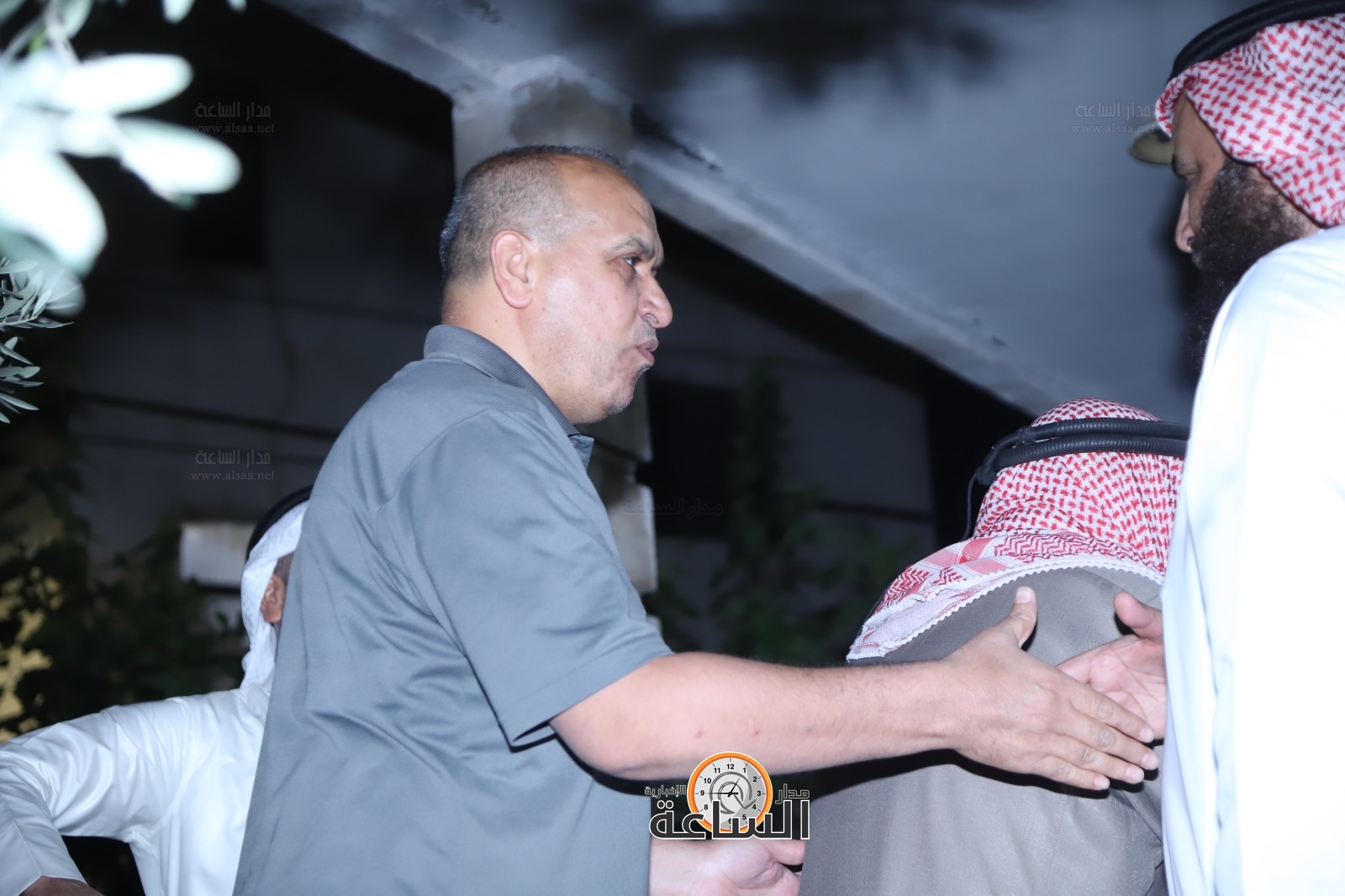 Madar Al-Saa Images 0.9145463460688108