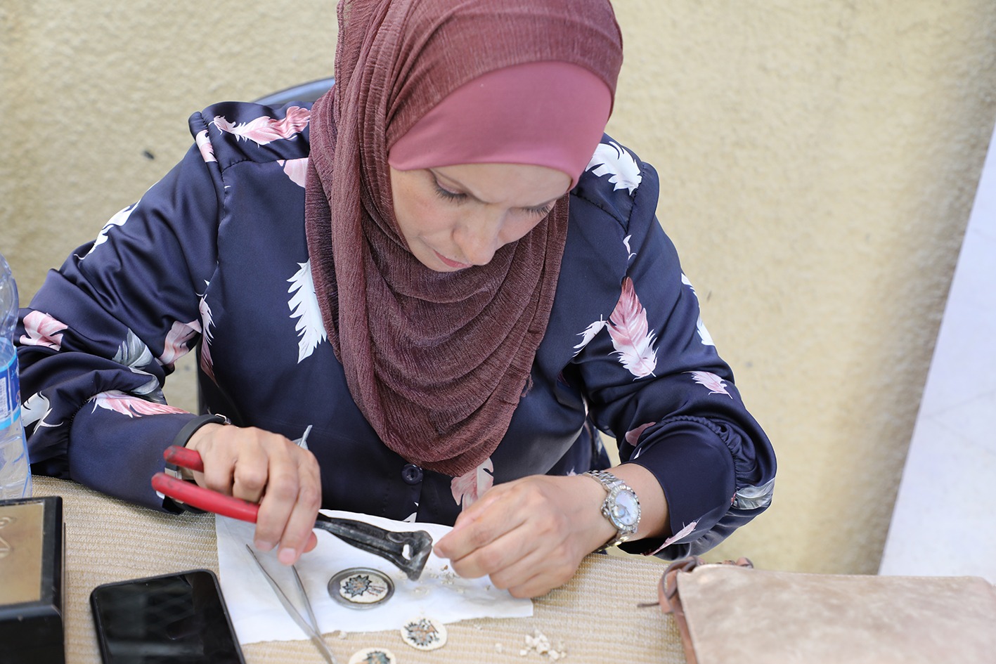 Madar Al-Saa Images 0.695354830462408