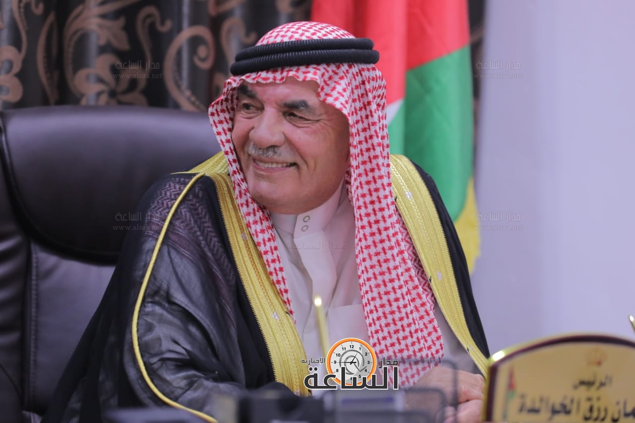 Madar Al-Saa Images 0.46743268106047564