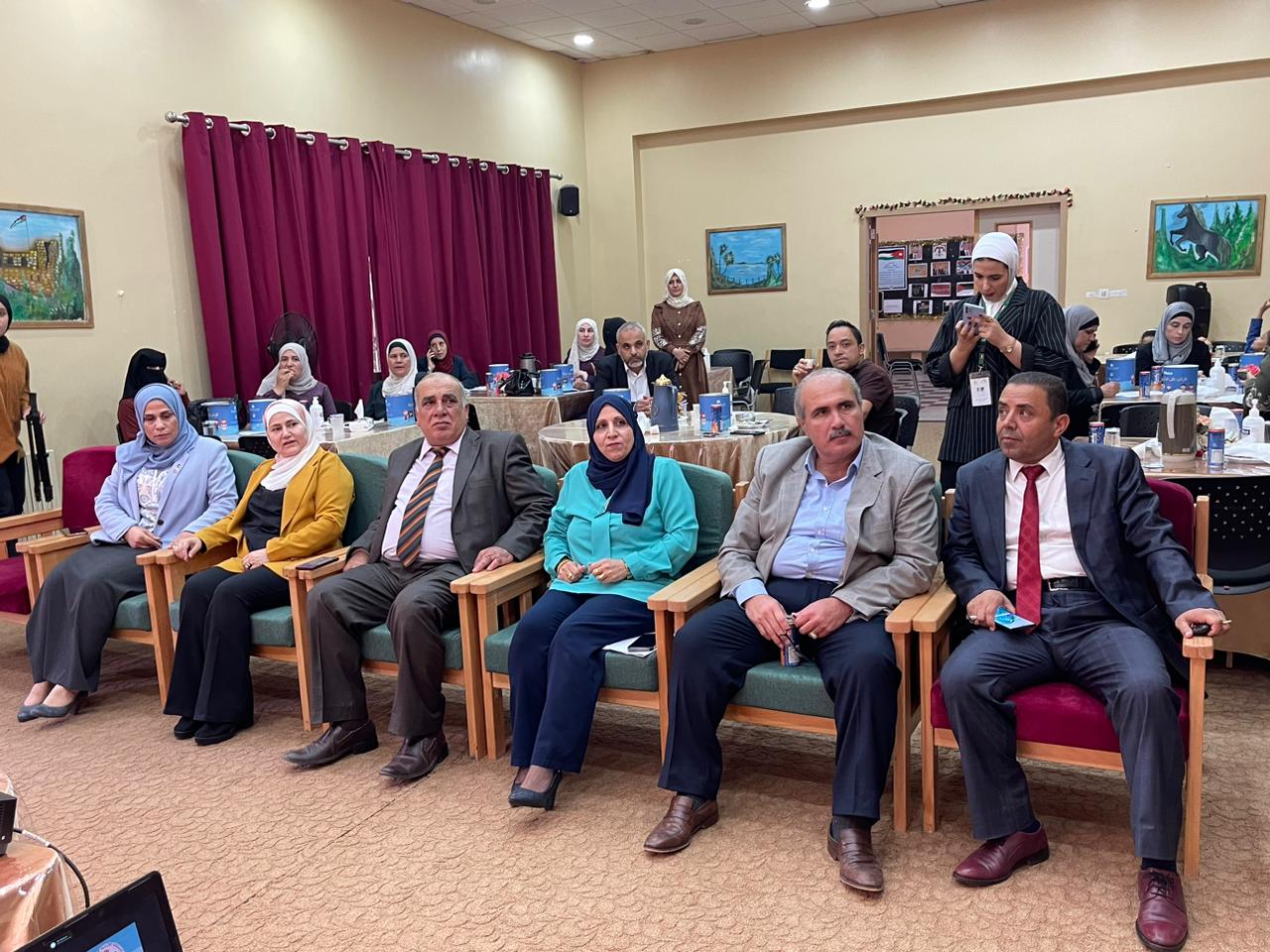 Madar Al-Saa Images 0.12217074282357676