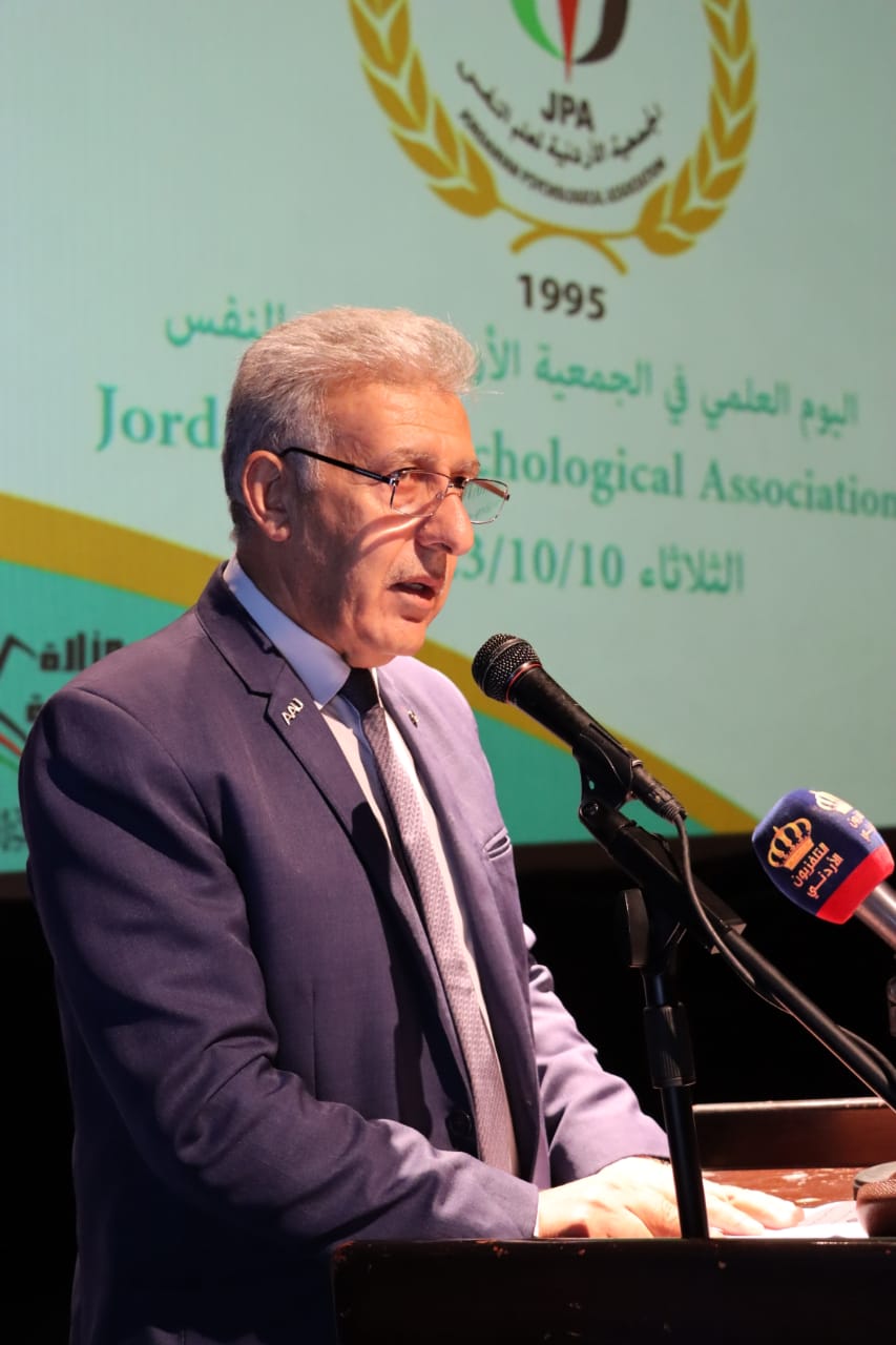 Madar Al-Saa Images 0.7995711061392663