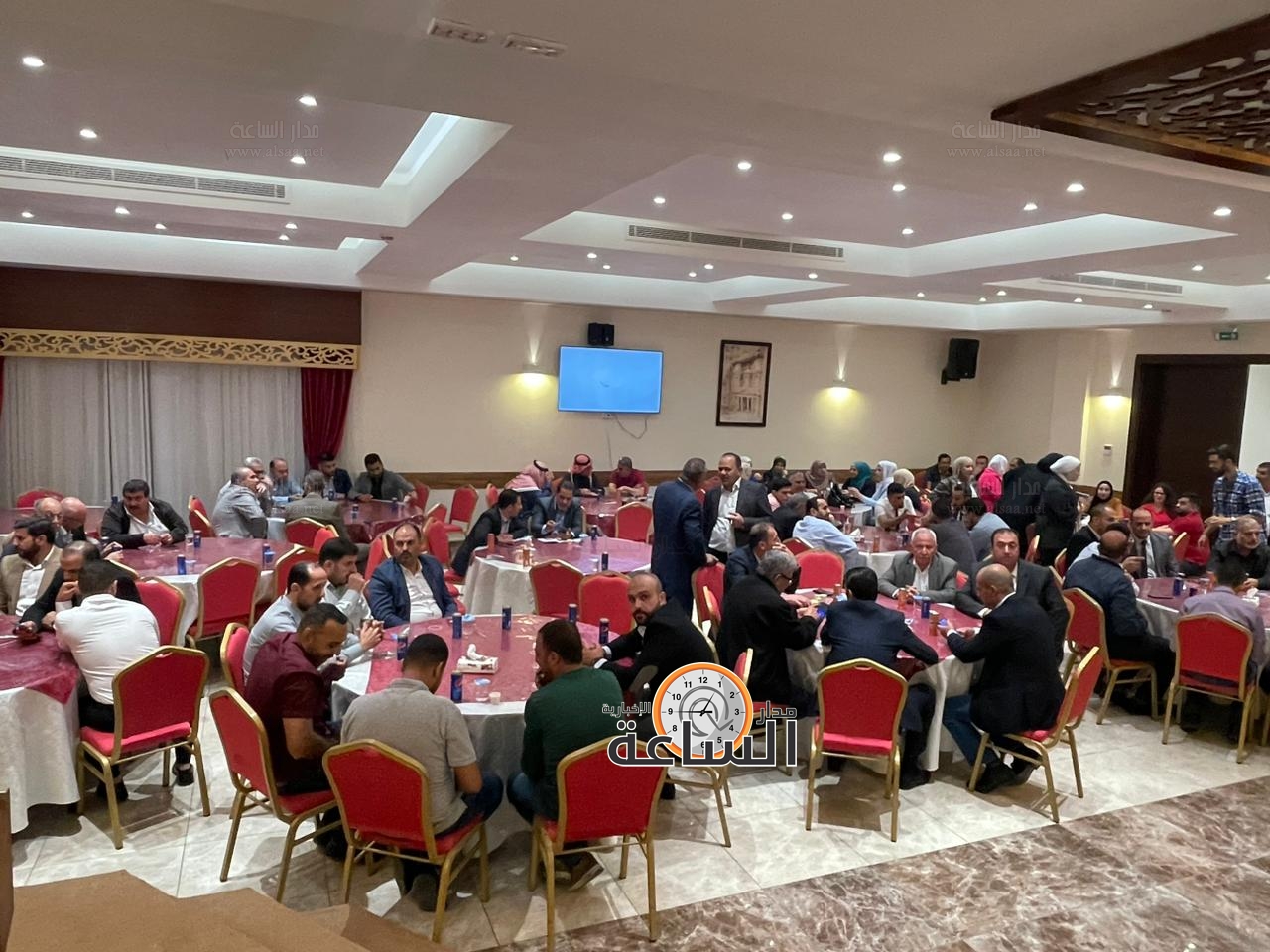 Madar Al-Saa Images 0.4275823205249676