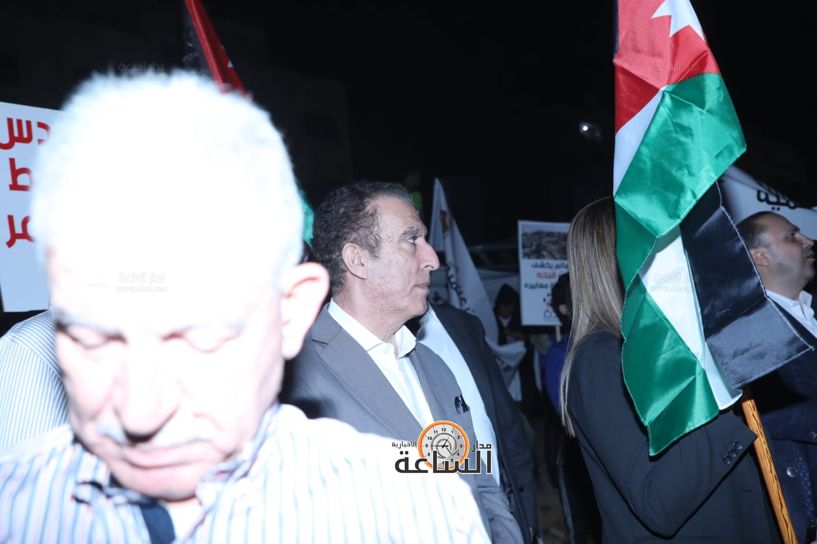 Madar Al-Saa Images 0.6998750135908076