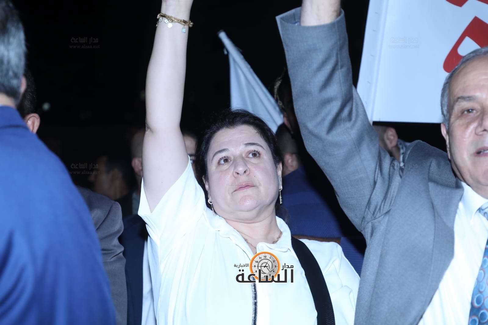 Madar Al-Saa Images 0.935921809609997