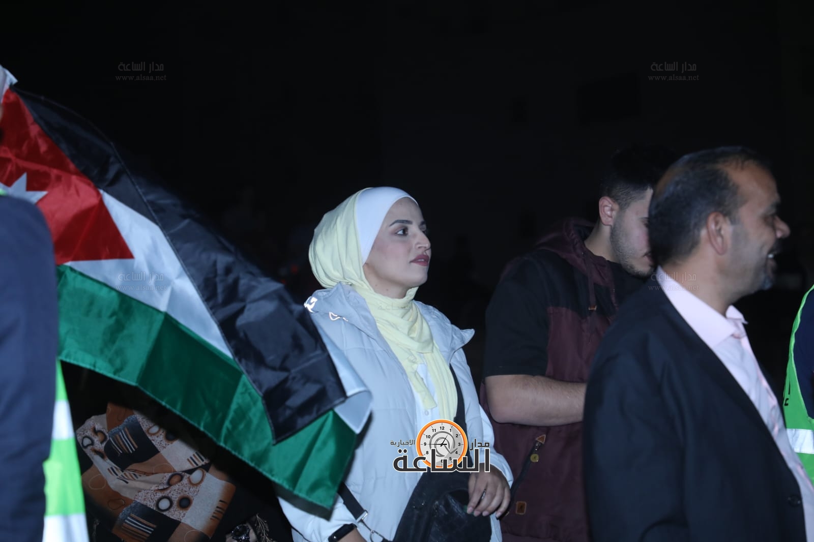 Madar Al-Saa Images 0.5895937544684646