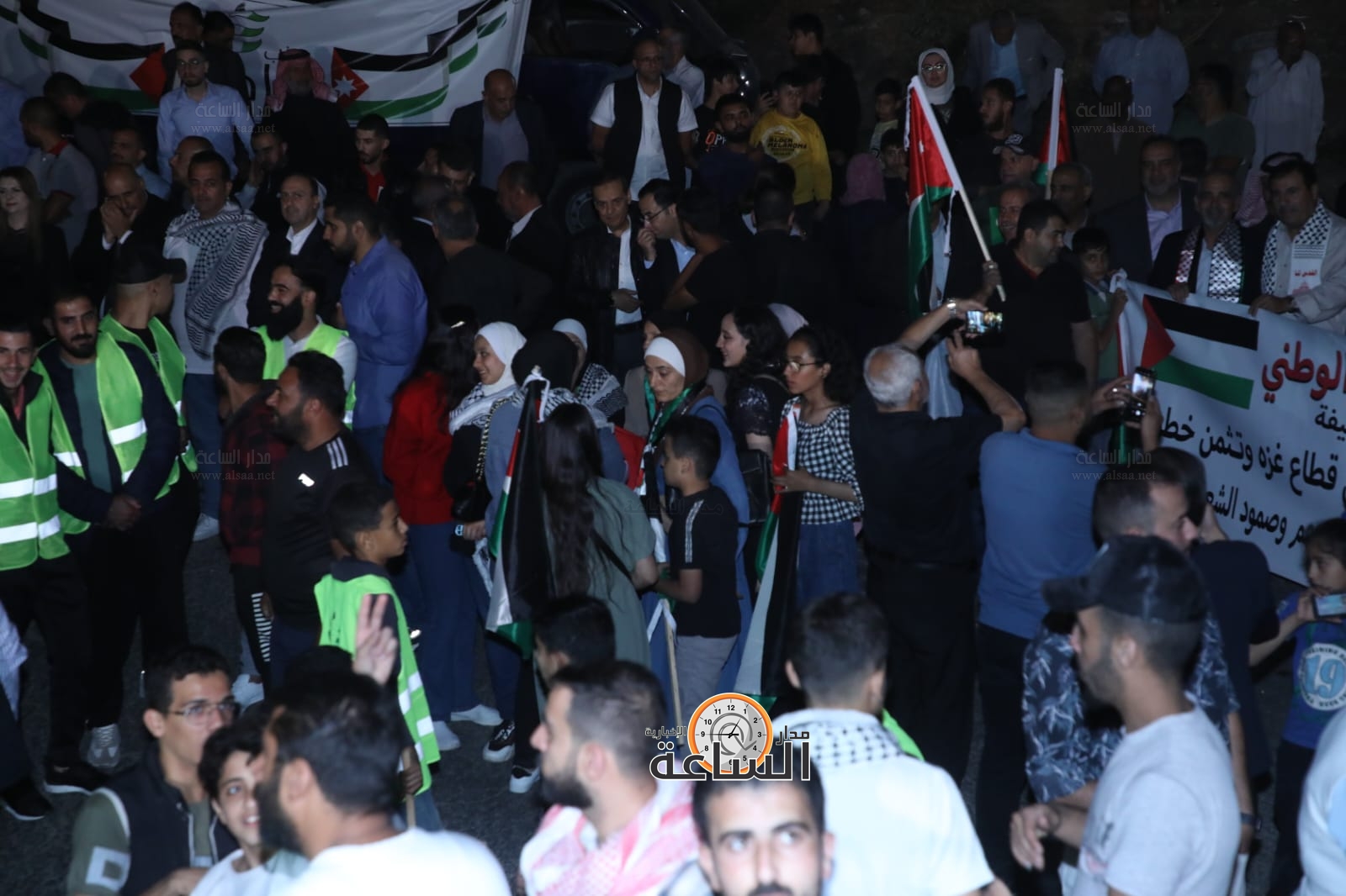 Madar Al-Saa Images 0.6867181788447962