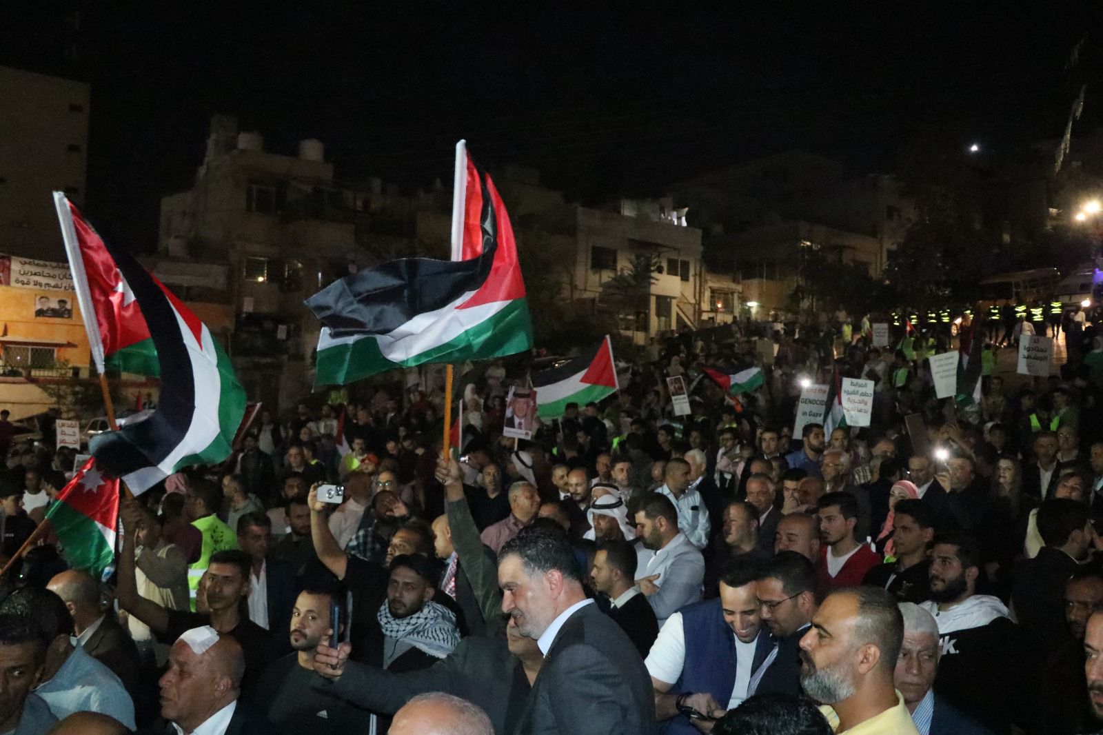 Madar Al-Saa Images 0.7710321739733488