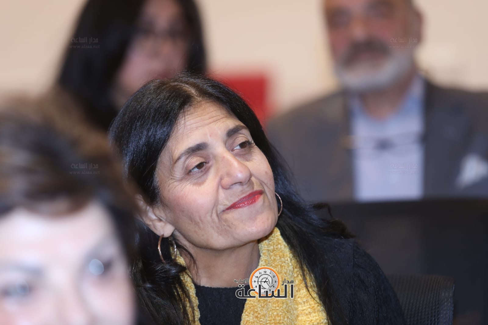 Madar Al-Saa Images 0.44252398606716437