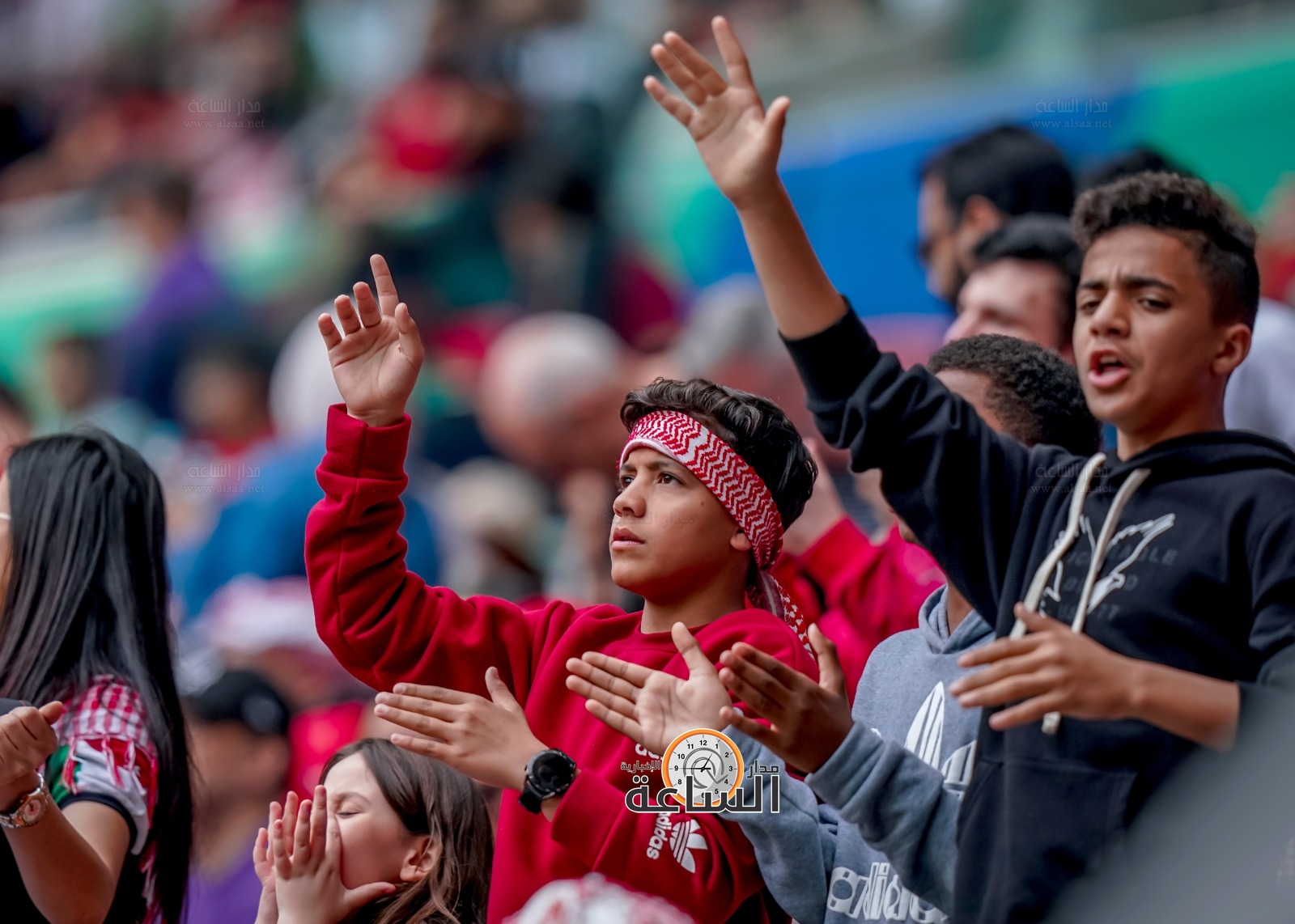 Madar Al-Saa Images 0.6872396767032714