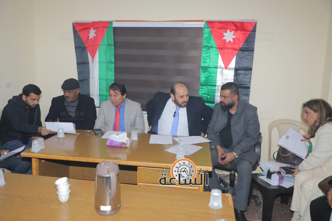 Madar Al-Saa Images 0.8566877367023071