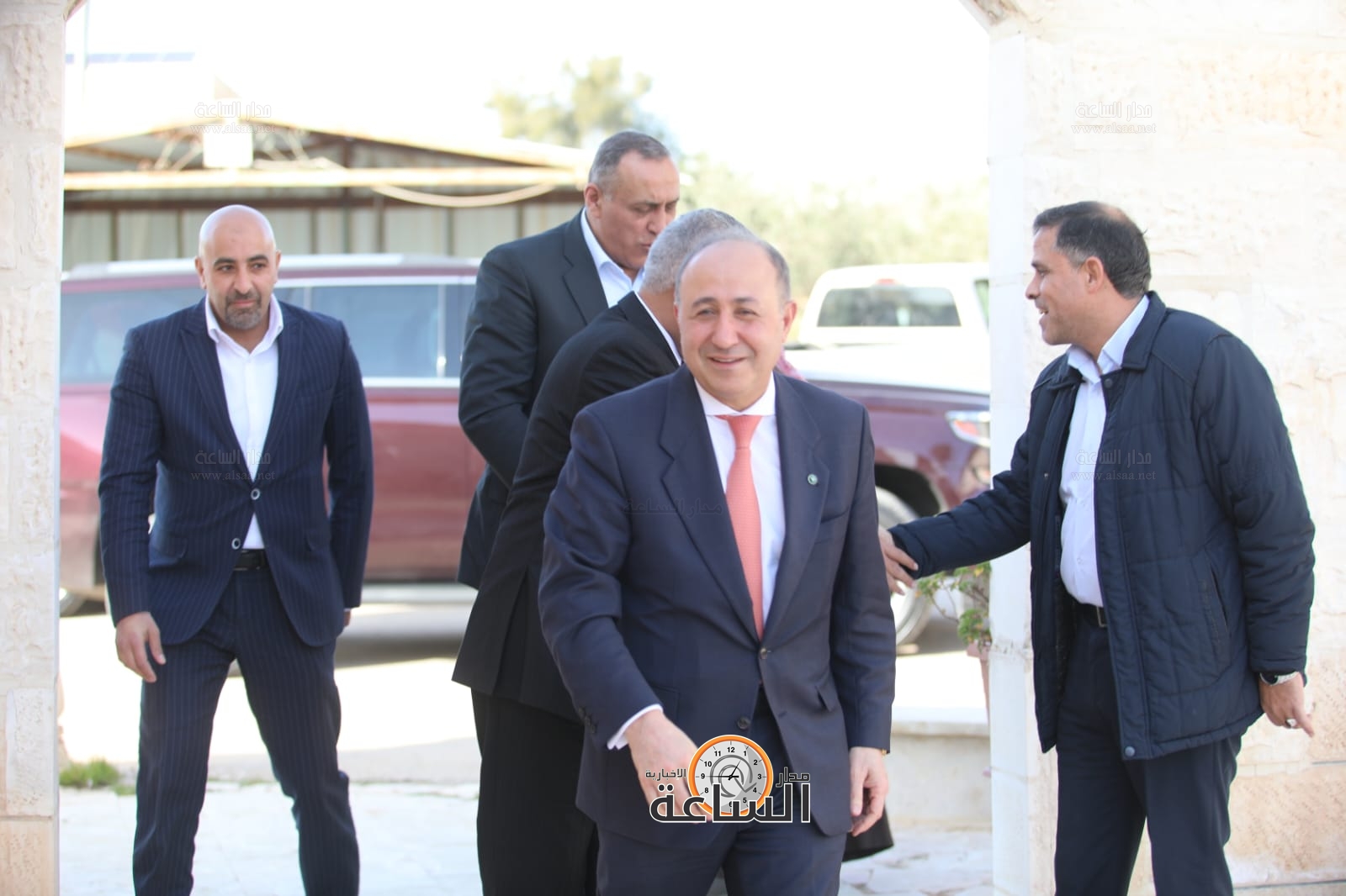 Madar Al-Saa Images 0.9200402699053936