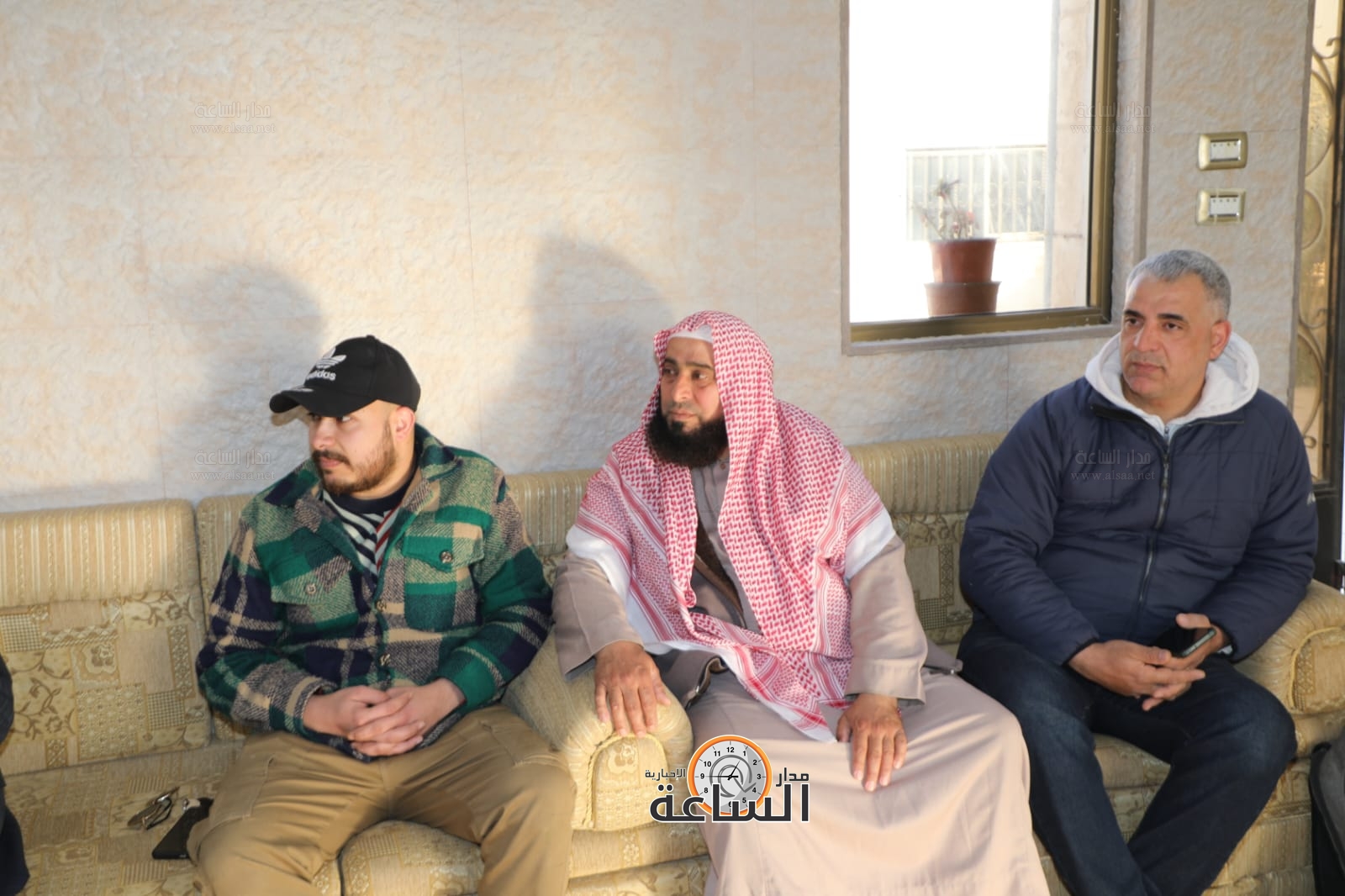 Madar Al-Saa Images 0.8640994047998816