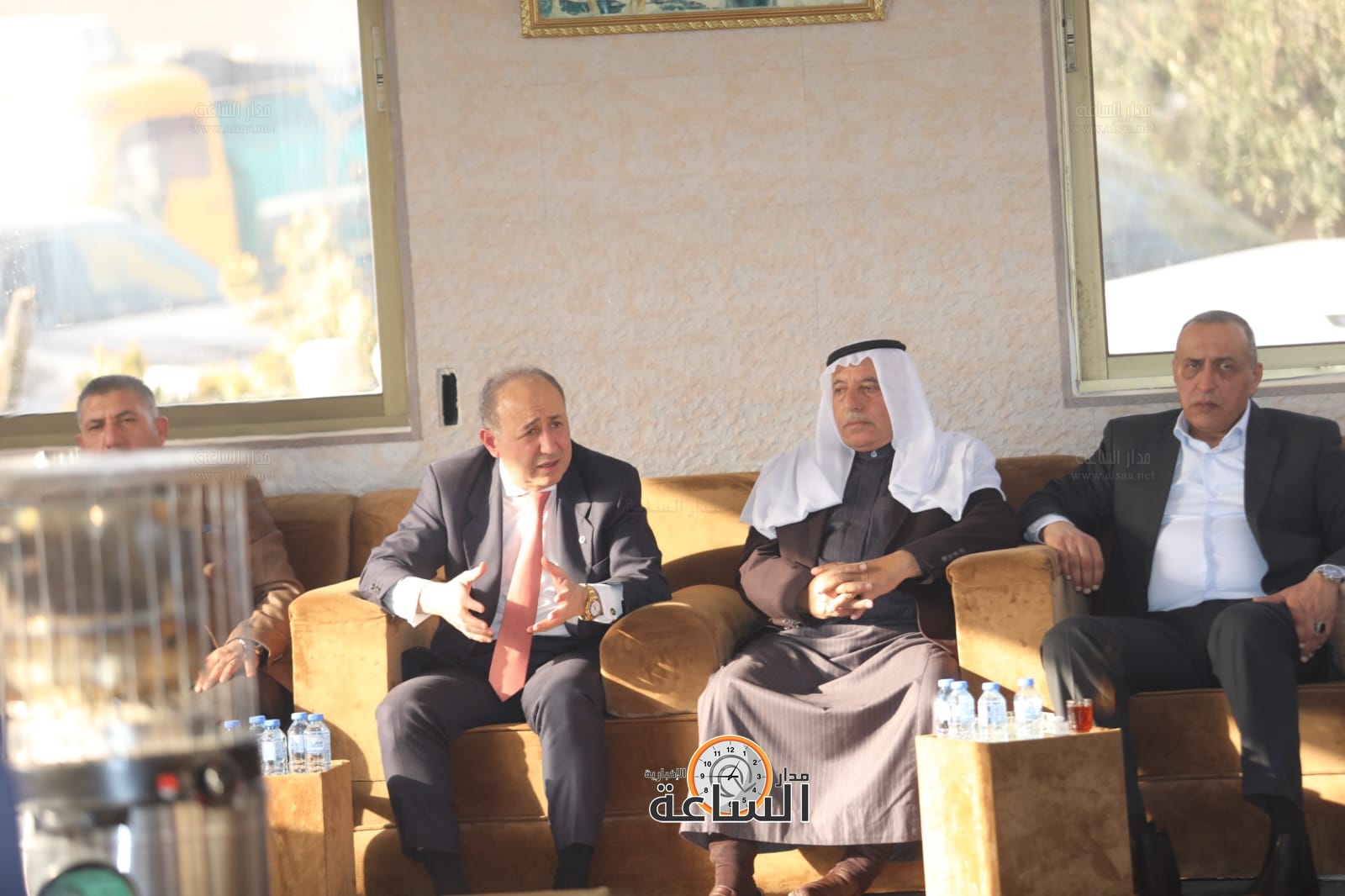 Madar Al-Saa Images 0.9020019422178676