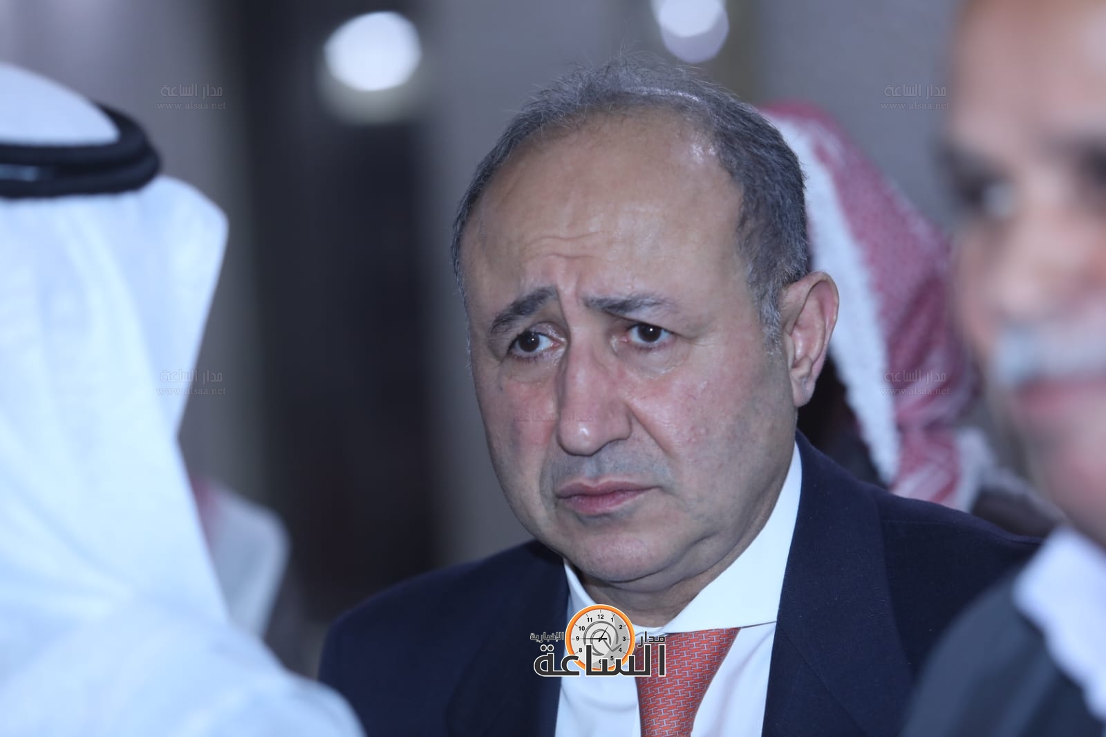 Madar Al-Saa Images 0.8849294117801927